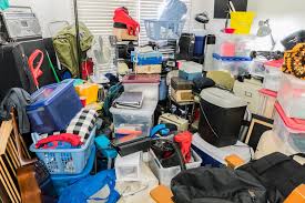 What Happens During a Professional Home Clean Out?